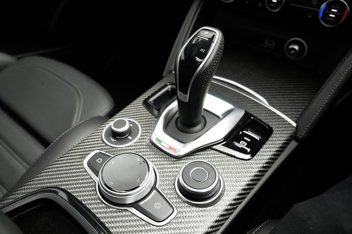 2023 Alfa Romeo Stelvio Quadrifoglio