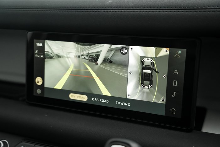 2023 Land Rover Defender 110 D300 SE