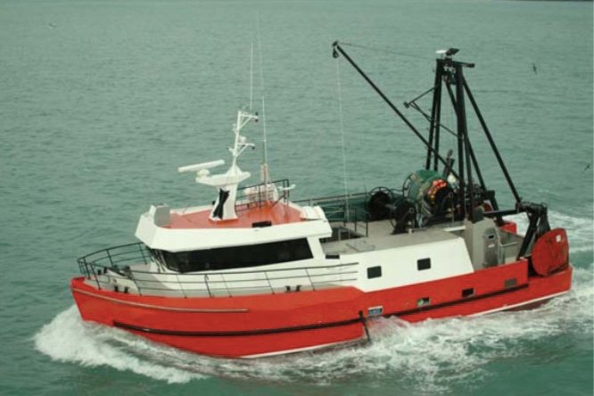 2004 COMMERCIAL Fishing Boat