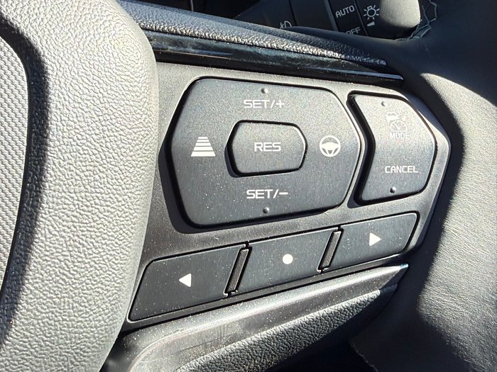 2026 Isuzu MU-X X-TERRAIN