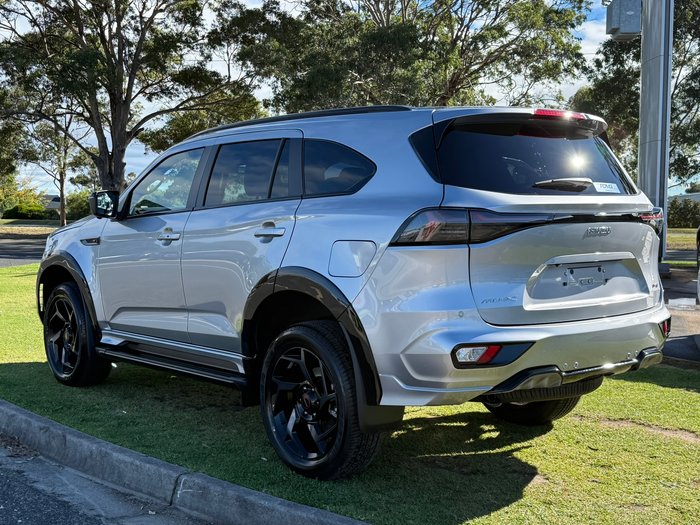 2026 Isuzu MU-X X-TERRAIN