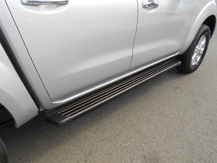 2025 Nissan Navara ST