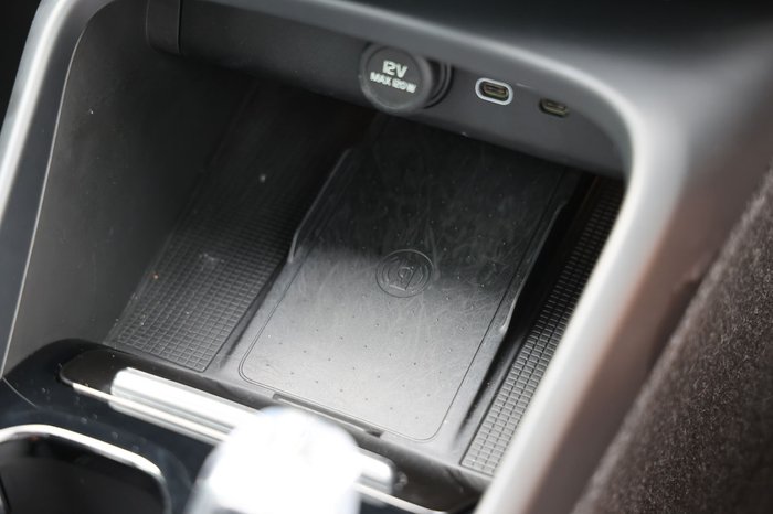 2023 Volvo XC40 Ultimate B4 Bright