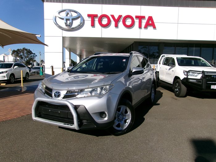 2015 TOYOTA RAV4 GX (2WD)