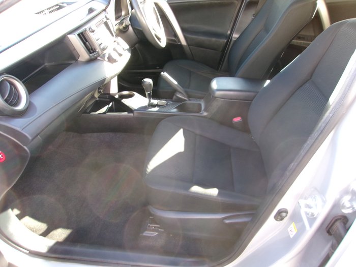 2015 TOYOTA RAV4 GX (2WD)