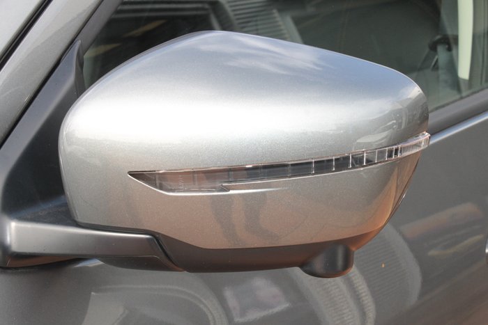 2025 Nissan Navara ST-X