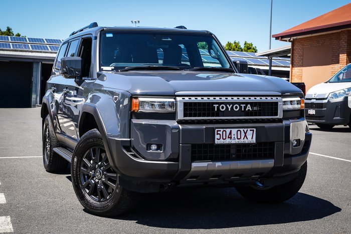 2025 Toyota PRADO