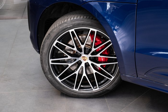 2024 Porsche Macan S