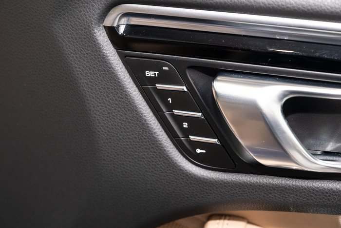 2024 Porsche Macan S