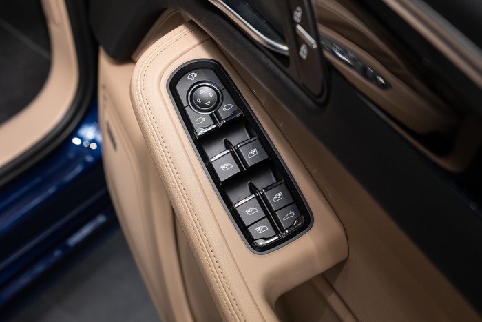 2024 Porsche Macan S