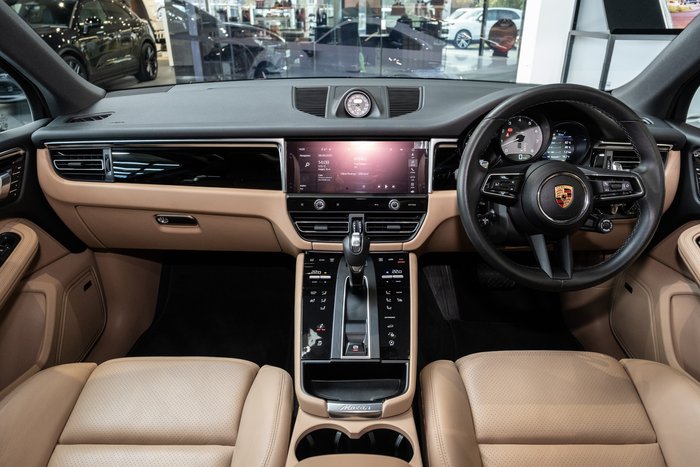 2024 Porsche Macan S