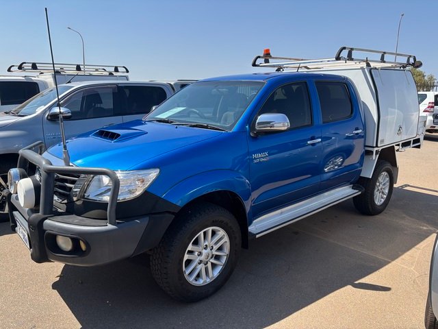 2011 TOYOTA Hilux HILUX 4x4 3.0L T/D D/C M/T SR5 1R61250 001 Tidal Blue
