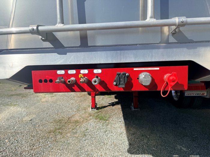 2024 TRAILER LUSTY EMS LUSTY SLIDING LEAD - TRI L Silver