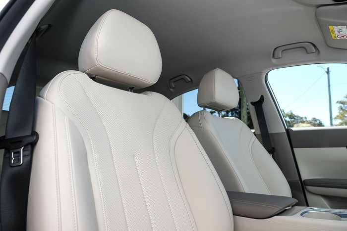 2027 Geely Ex2