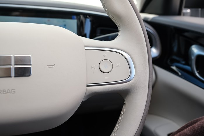 2027 Geely Ex2
