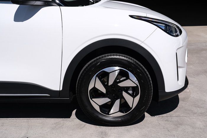 2027 Geely Ex2