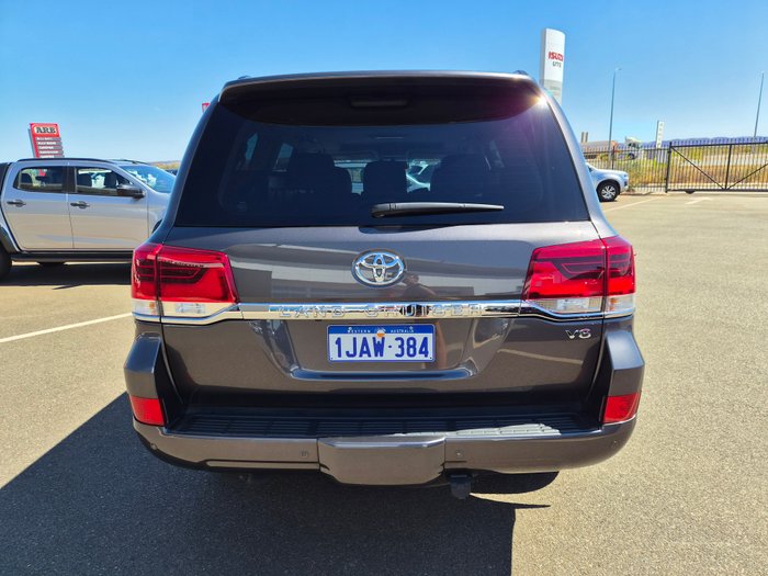 2021 Toyota LANDCRUISER