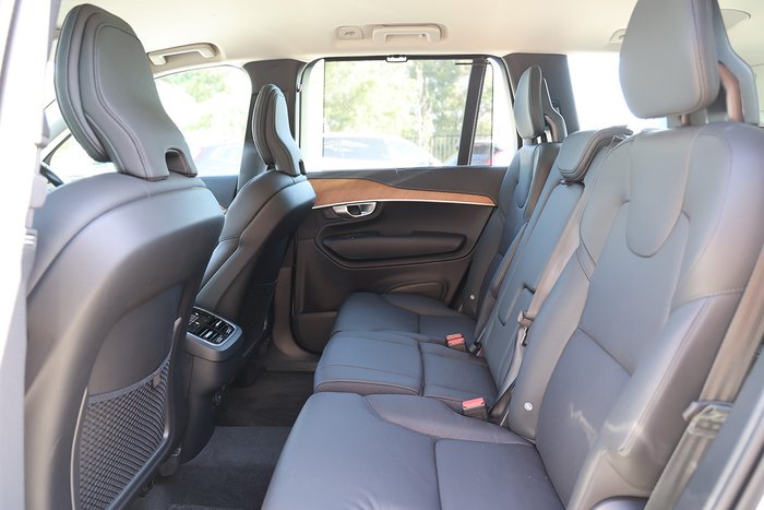 2023 Volvo XC90 Ultimate B5 Bright