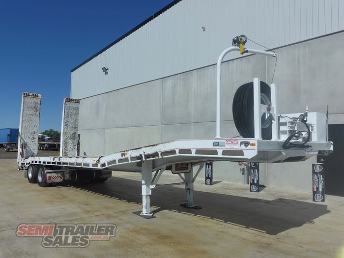 2004 J Smith & Sons Tandem Beavertail Plant Trailer