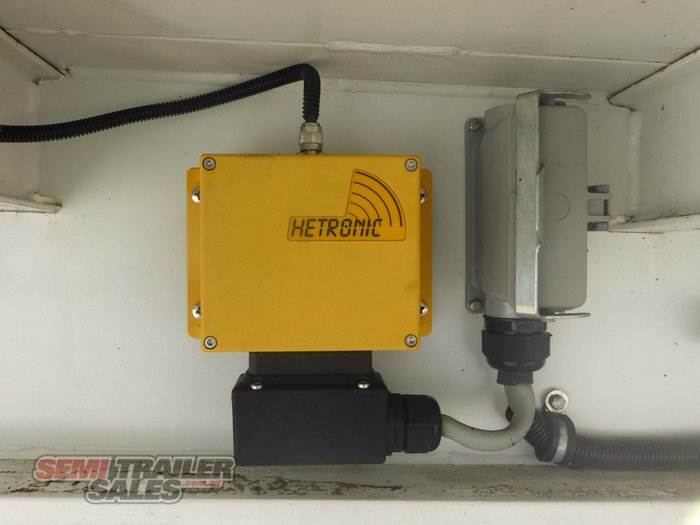 2004 J Smith & Sons Tandem Beavertail Plant Trailer