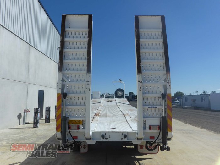 2004 J Smith & Sons Tandem Beavertail Plant Trailer