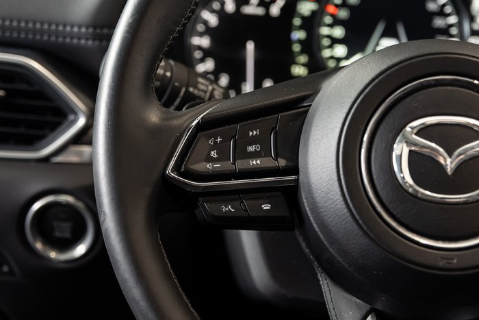 2025 Mazda CX-5 G25 Akera
