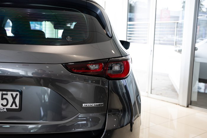 2025 Mazda CX-5 G25 Akera
