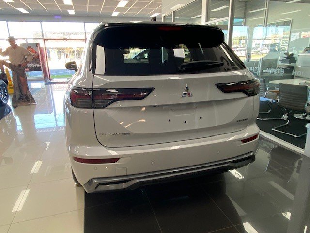 2025 MITSUBISHI Outlander EXCEED TOURER