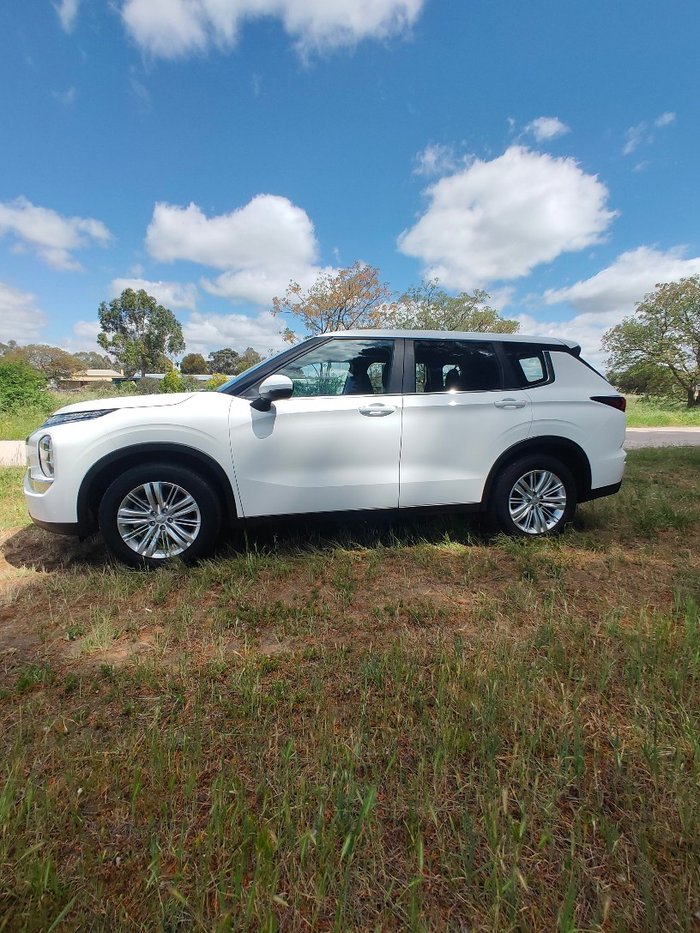 2023 Mitsubishi Outlander