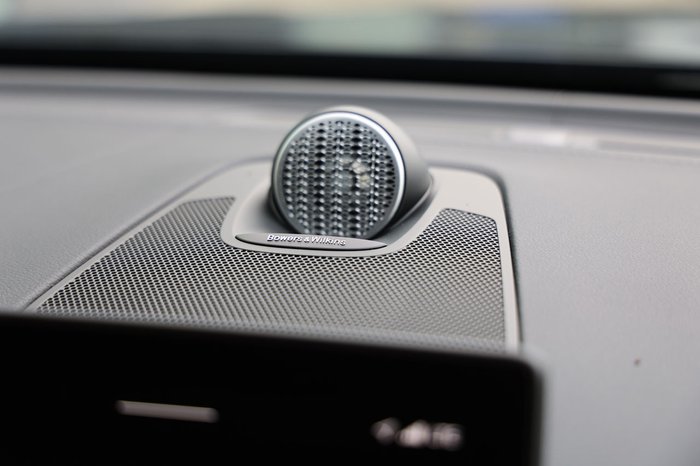 2026 Volvo XC60 Ultra T8 Plug-In Hybrid Dark