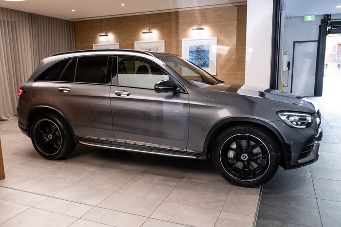 2022 MERCEDES-BENZ GLC 200
