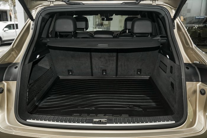 2018 Porsche Cayenne S