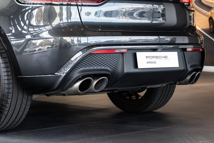 2023 Porsche Macan S