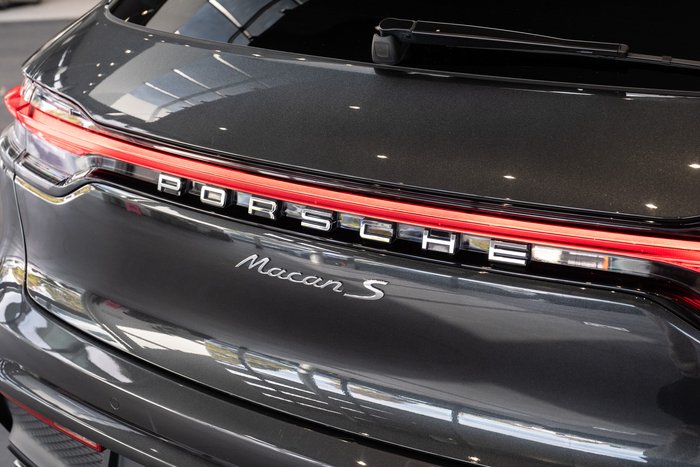 2023 Porsche Macan S