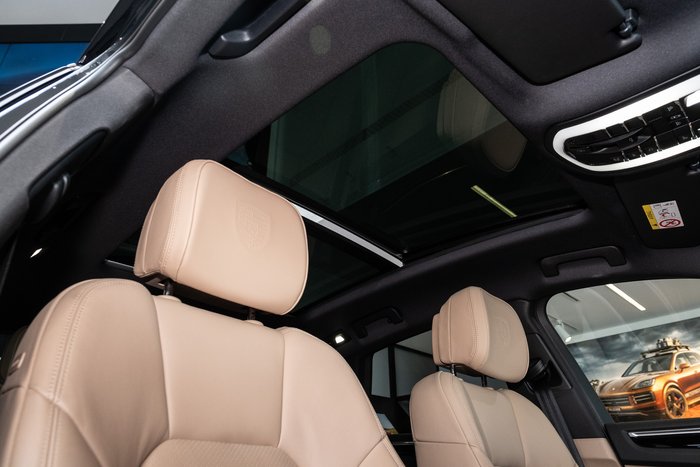 2023 Porsche Macan S