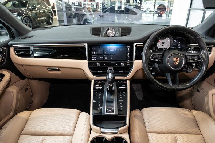 2023 Porsche Macan S