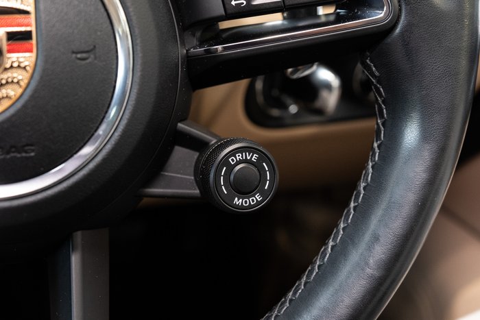 2023 Porsche Macan S