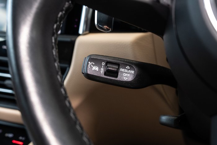 2023 Porsche Macan S