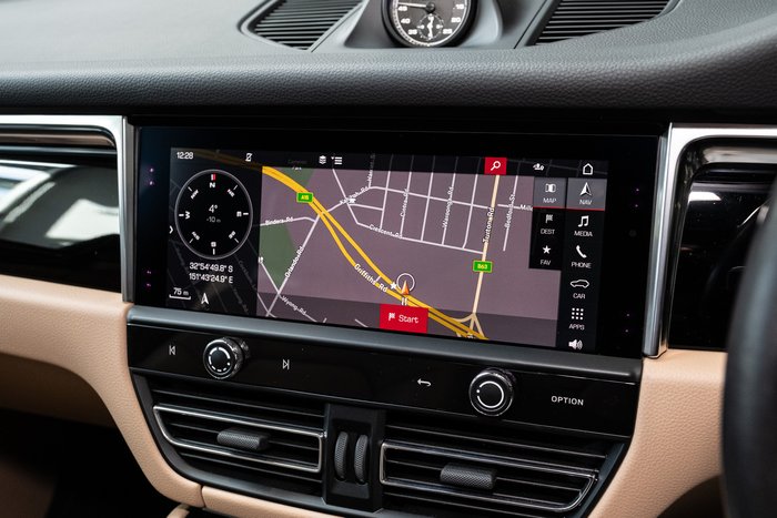 2023 Porsche Macan S