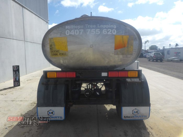 2001 Custom 4,000 Litre Aluminium Dog Tanker
