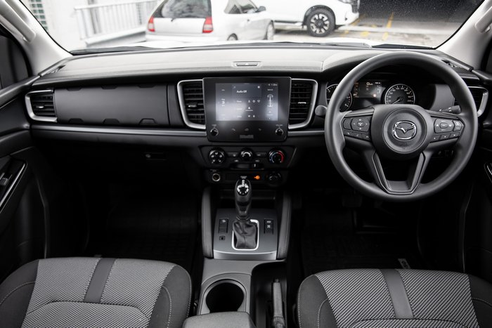 2025 Mazda BT-50 XS