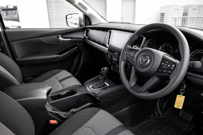 2025 Mazda BT-50 XS