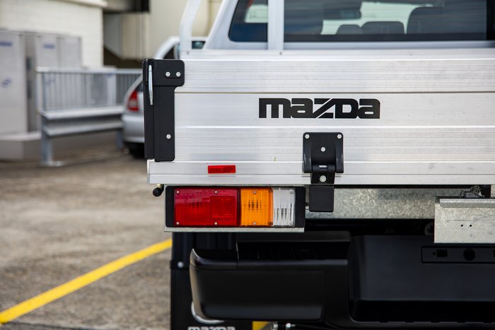 2025 Mazda BT-50 XS