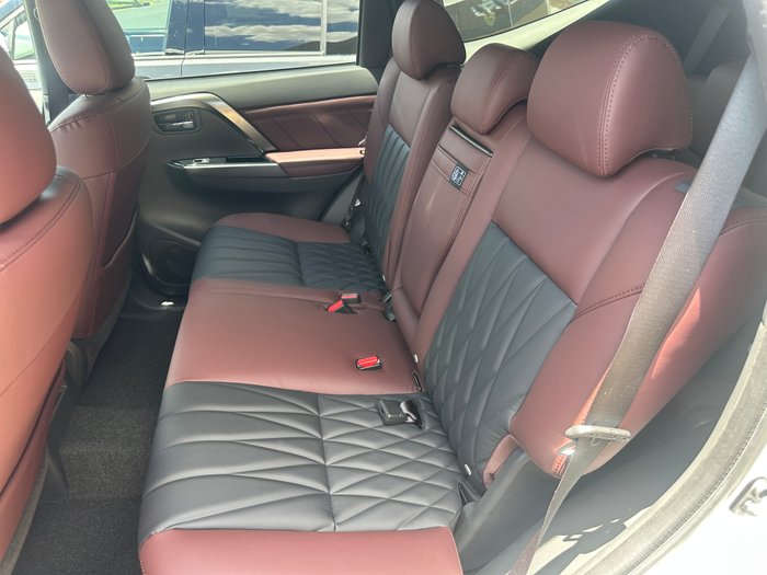 2025 MITSUBISHI PAJERO SPORT GSR