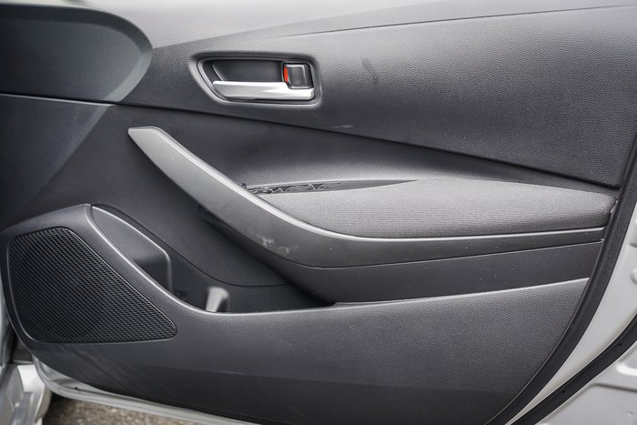 2025 Toyota COROLLA SX