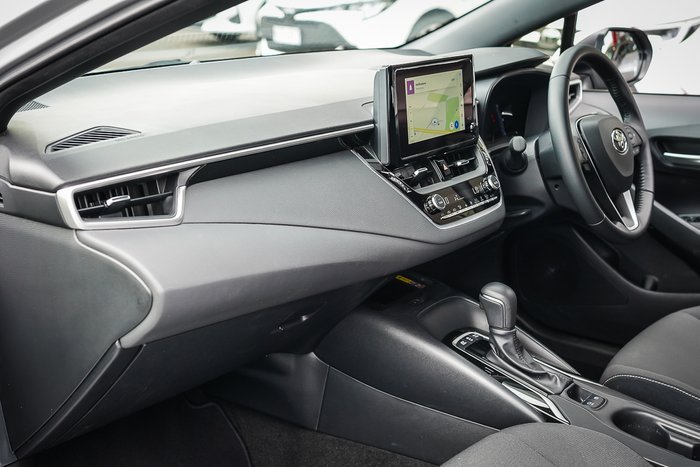 2025 Toyota COROLLA SX