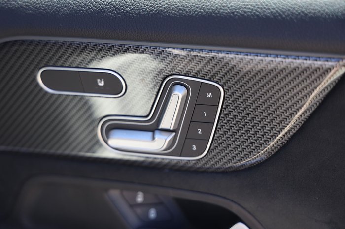 2020 MERCEDES-BENZ GLA 250 4MATIC