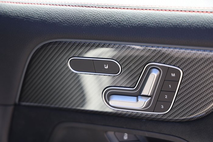 2020 MERCEDES-BENZ GLA 250 4MATIC
