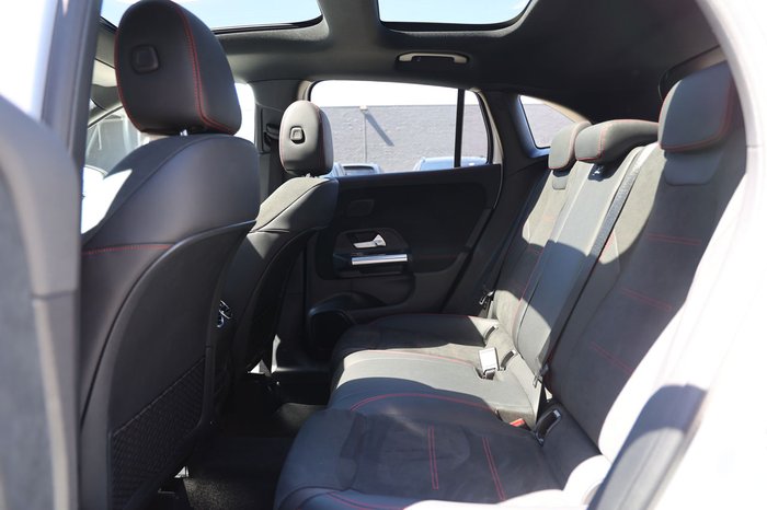 2020 MERCEDES-BENZ GLA 250 4MATIC