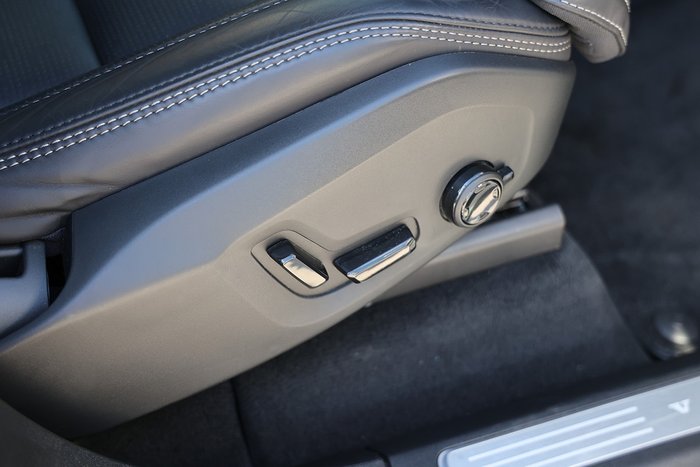 2023 Volvo XC90 Ultimate B6 Bright